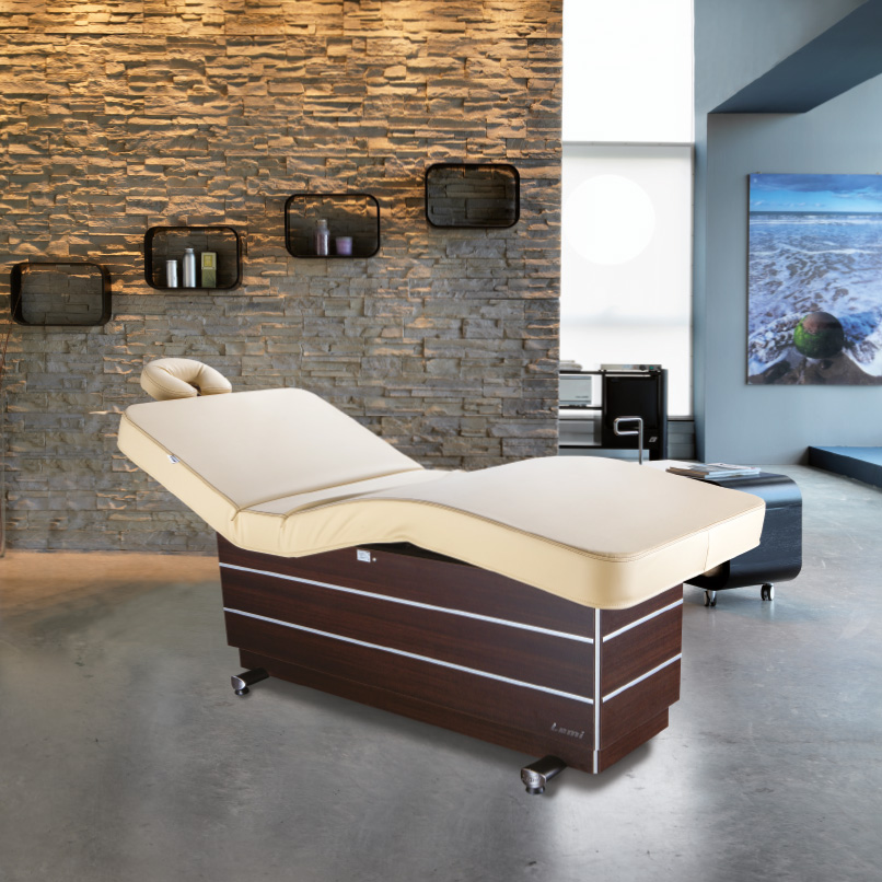 Elegant, Comforting memory foam massage table For Relaxation 